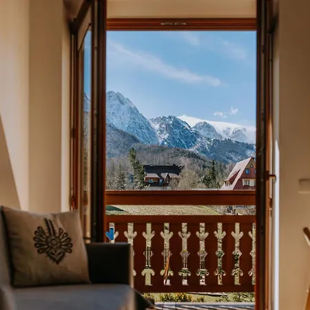 Lipki Park Apartman *